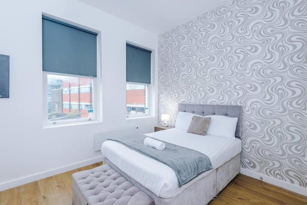 Stylish Apartment Located In The City Centre Of 리버풀 외부 사진